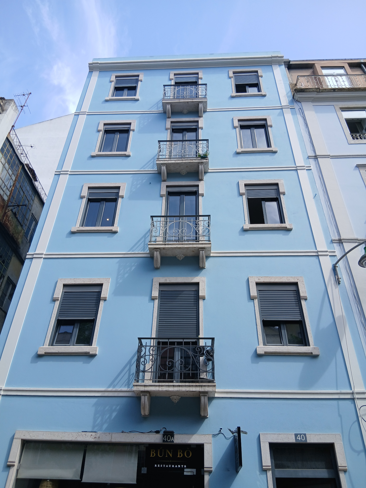 Av. Visconde Valmor, 40 — foto 1